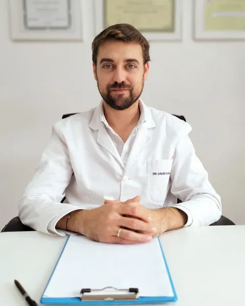 Retrato del Dr. David Ramírez Castillo
